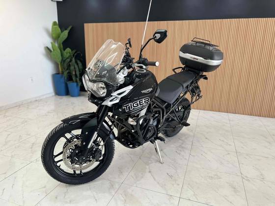 TRIUMPH TIGER 800 XR 
